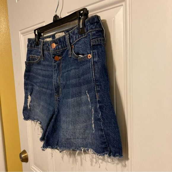 UNIVERSAL THREAD Goods Co Jean Shorts Vintage Midi Cut Offs Womens 6/28R - Picture 4 of 13